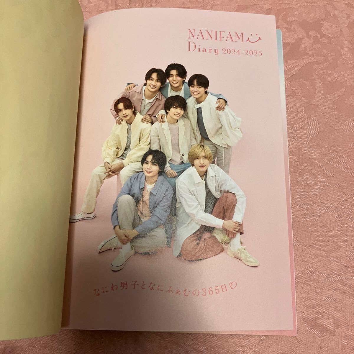なにわ男子♡カレンダー写真集タイプ&アリーナDVD&CDたち*まとめ売り なにわ男子 カレンダー 2023.4-2024.3 写真 - メルカリ